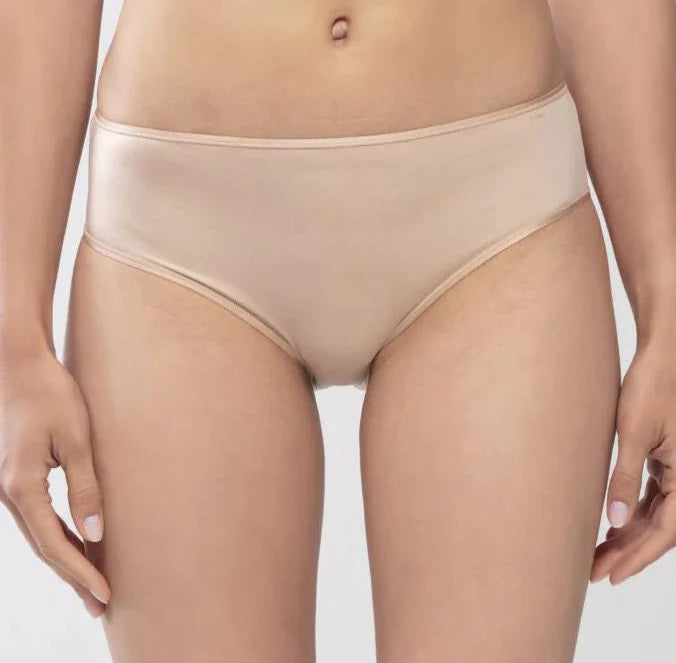Mey Joan Full Brief