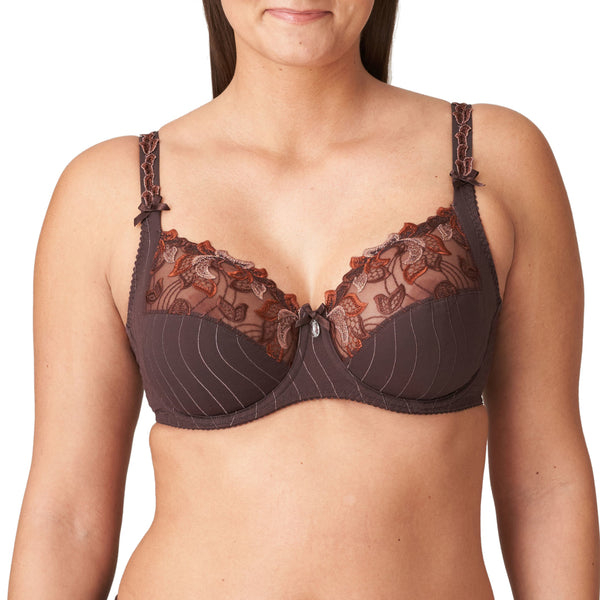 Underwire for Full Busted Figure Types in D Cup Sizes by Prima Donna  Comfort Strap, Convertible and Sport Bras
