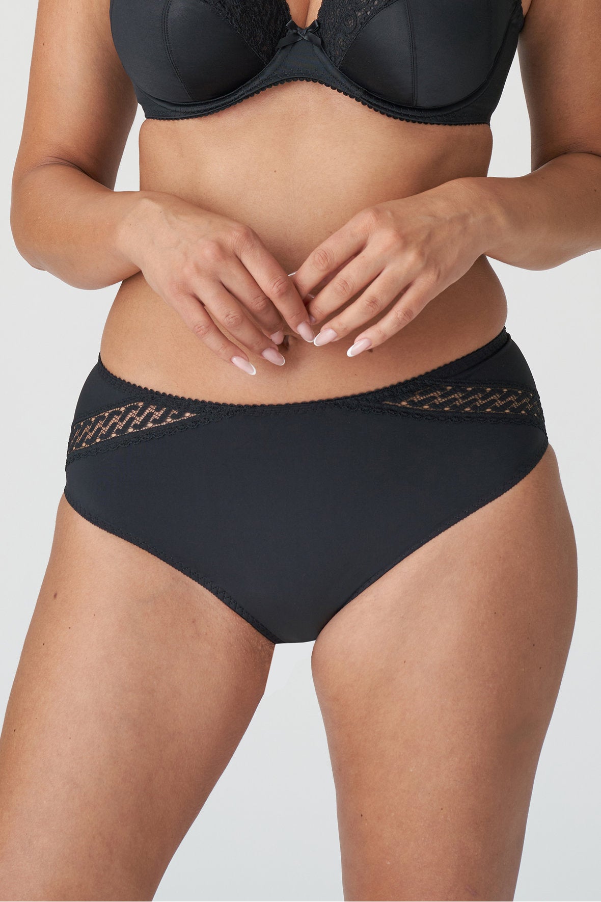 Prima Donna Montara Full Brief