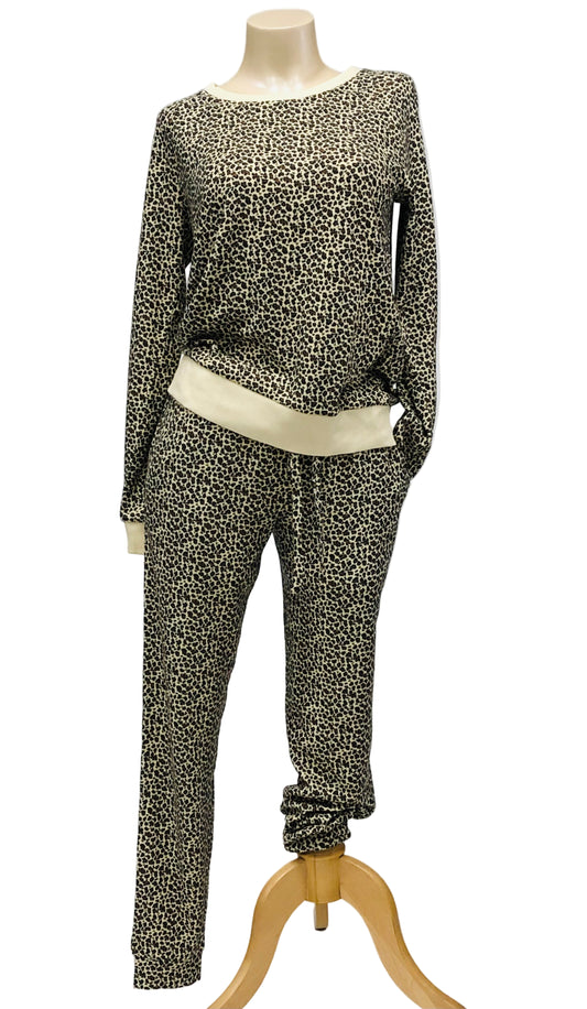 Leopard print jogger set on a mannequin against a white background
