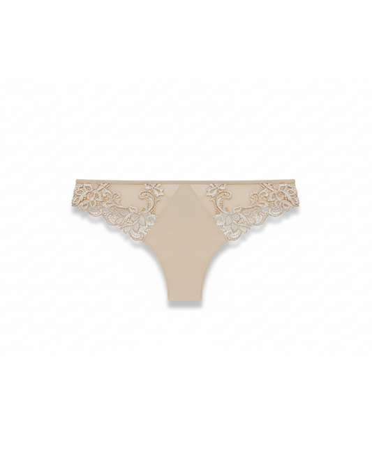 Simone Pérèle Saga Thong