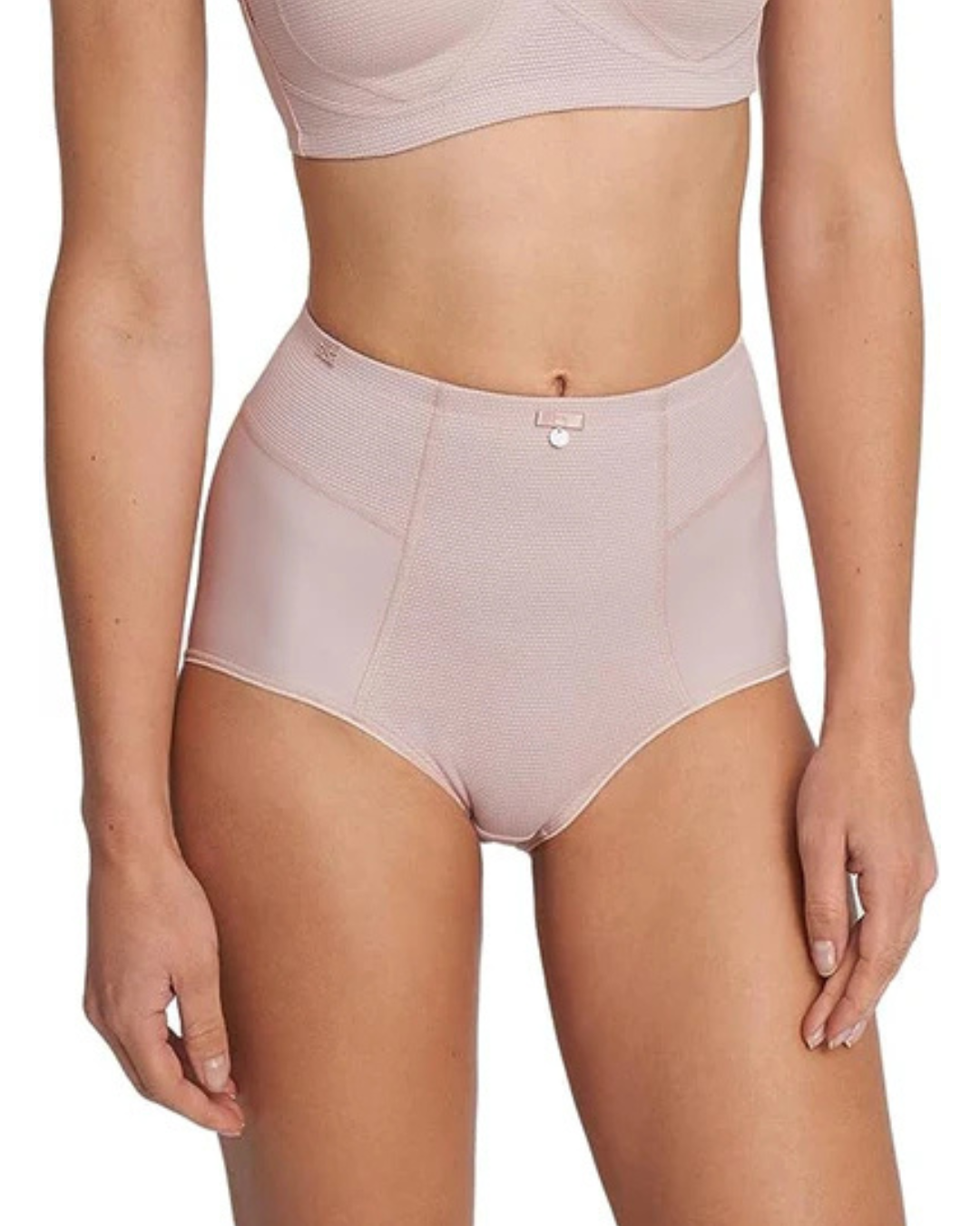 Susa Capri Full Brief
