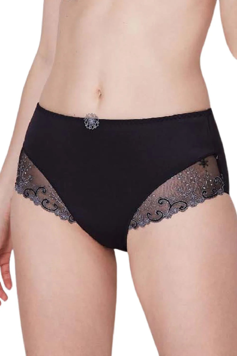 Simone Pérèle Delice Deep Full Brief