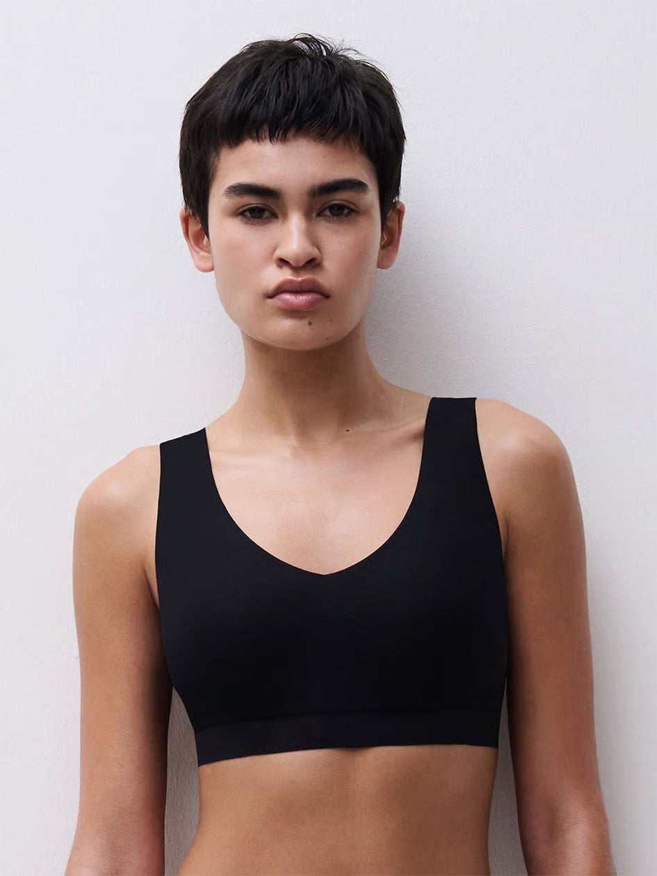 Chantelle SoftStretch Padded V-Neck Bra