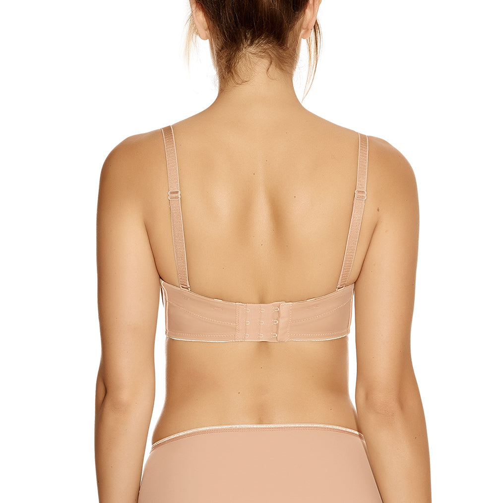 https://midnightmagiclingerie.ca/cdn/shop/products/fantasie-smoothing-strapless-4530-nude-back_2048x.jpg?v=1506100562