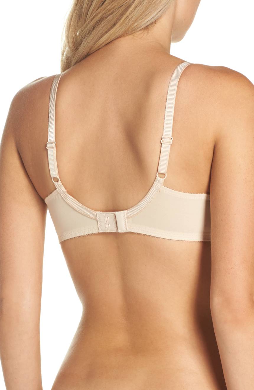 Wacoal La Femme Underwire T-Shirt Bra in nude